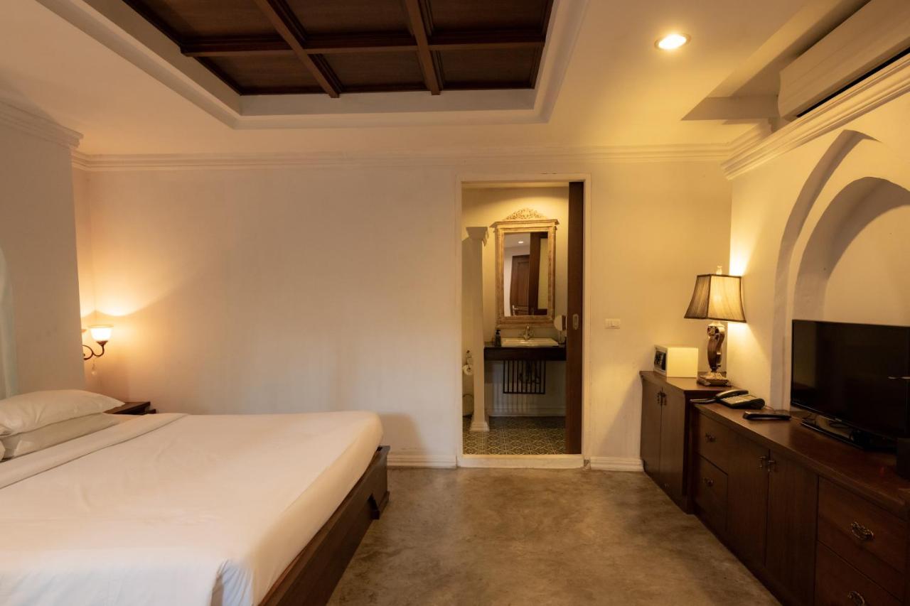 Chompor Lanna Hotel Chiang Mai Exterior photo